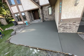 concrete-patio-installation-north-plymouth-mn