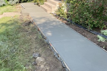 concrete-walkway-installation-north-robbinsdale-mn