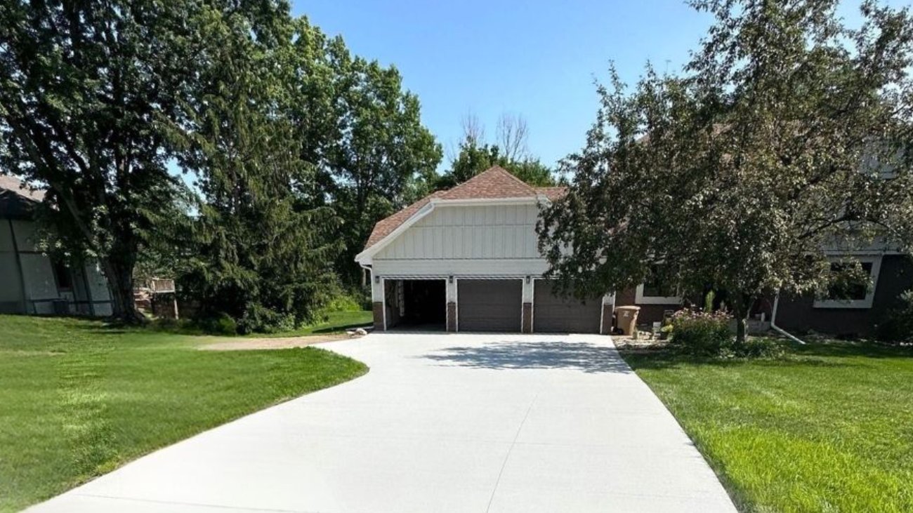 Amrize Concrete for Residential Driveways Image