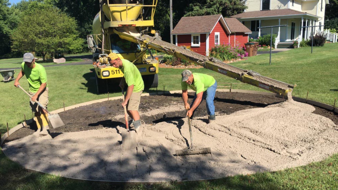 Concrete Driveway Installation & Replacement Image